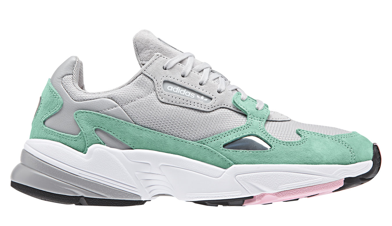 adidas falcon pret