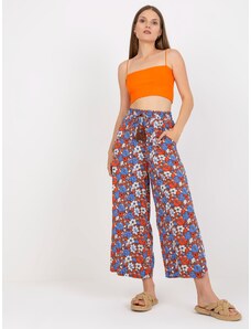 Fashionhunters Prozračne smeđe hlače izrađene od cvjetne tkanine SUBLEVEL