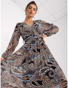 Fashionhunters Black pleated midi dress with oriental patterns