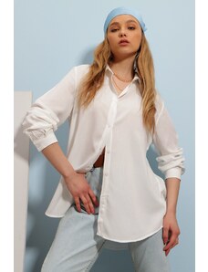 Ženska košulja Trend Alaçatı Stili