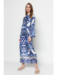 Trendyol Večernja haljina s etničkim uzorkom s plavom satenskom površinom