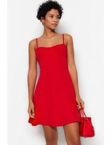 Trendyol crveni ovratnik detaljna mini tkana haljina