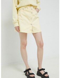 Traper suknja Tommy Jeans boja: žuta, mini, širi se prema dolje