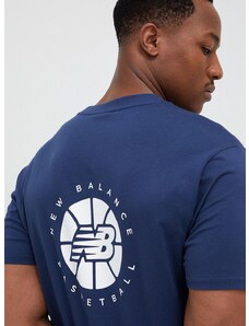 Pamučna majica New Balance boja: tamno plava, s tiskom
