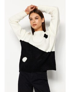 Trendyol Ecru Bouclete mekani teksturirani džemper od pletenine