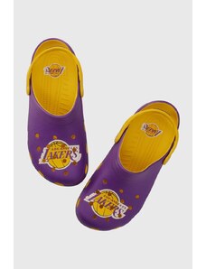Natikače Crocs NBA Los Angeles Lakers Classic Clog boja: ljubičasta, 208650