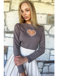 Trend Alaçatı Stili Women's Mink Crewneck Camisole Blouse with Heart Embroidery Decollete