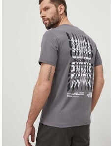 Pamučna majica The North Face za muškarce, boja: siva, s tiskom, NF0A87ED0UZ1