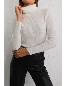 BİKELİFE Ženski bijeli Lycra Fleksibilni džemper od dolčevite