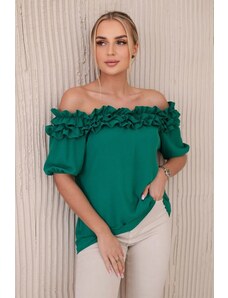 Kesi Spanish blouse with a small ruffle of green color