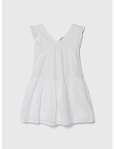 Dječja pamučna haljina United Colors of Benetton boja: bijela, mini, širi se prema dolje