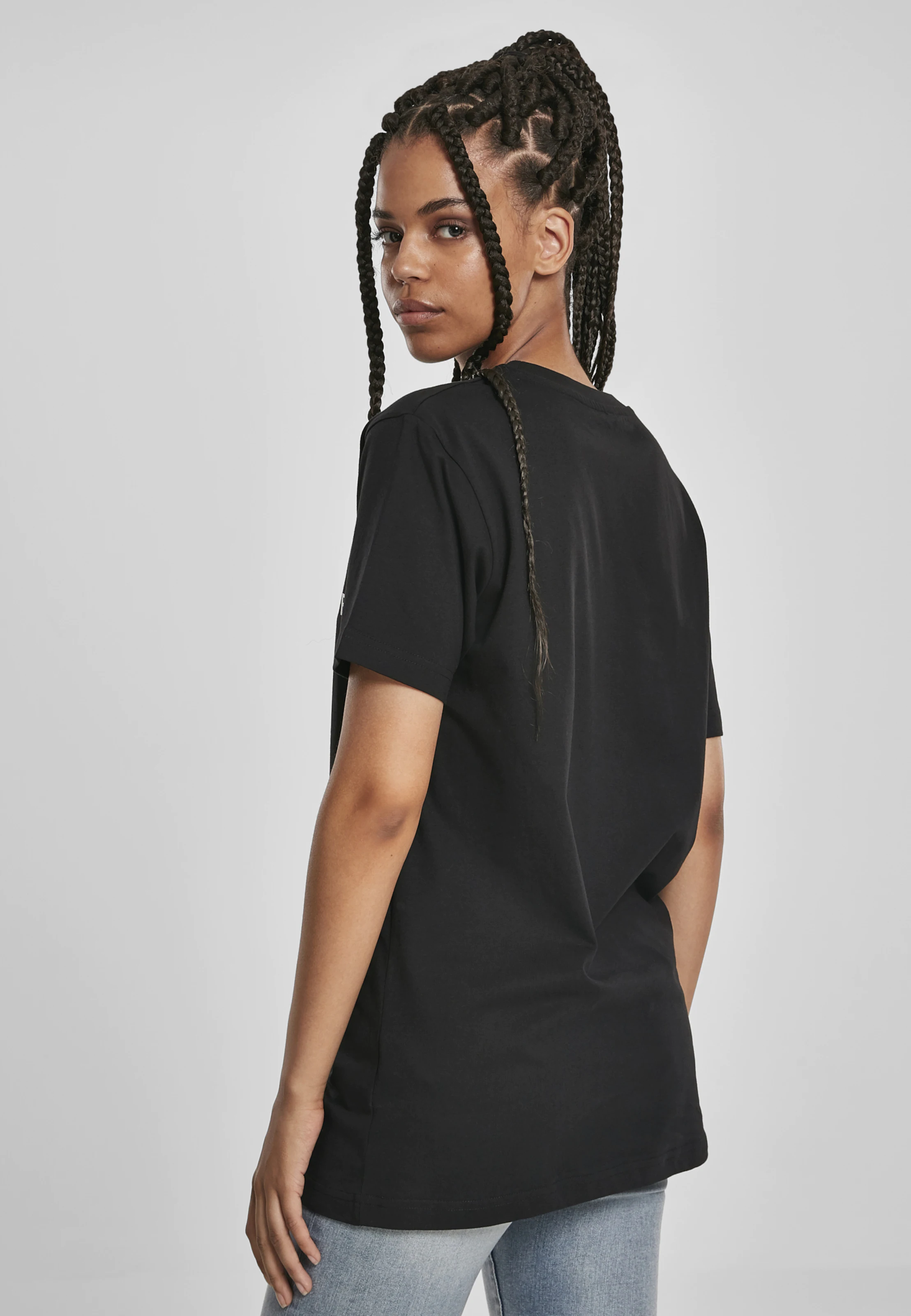 Merchcode Majica 'Never On Time' crna / bijela