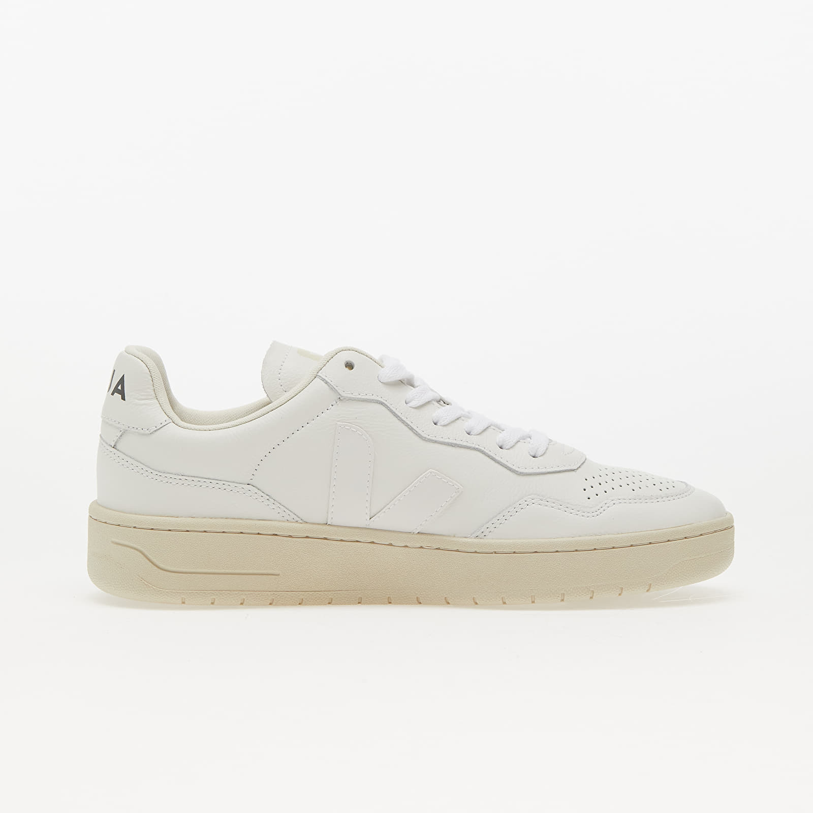 Veja V-90 Extra White