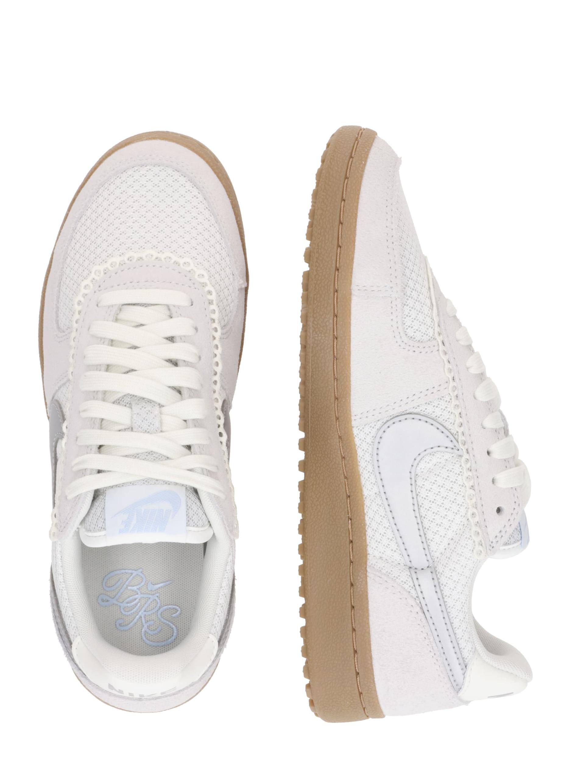 Nike Sportswear Niske tenisice 'FIELD GENERAL' svijetlosiva / srebro / bijela