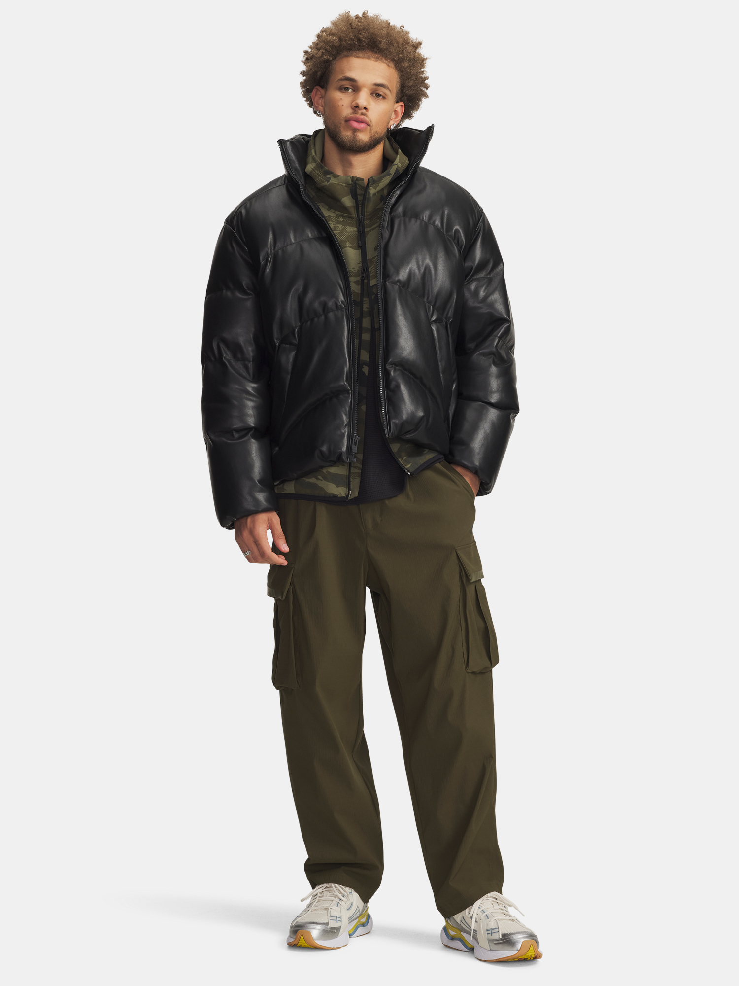 Men's Under Armour UA UNSTPBLE TXTR WOVEN CARGO-GRN - Men's Sports Trousers