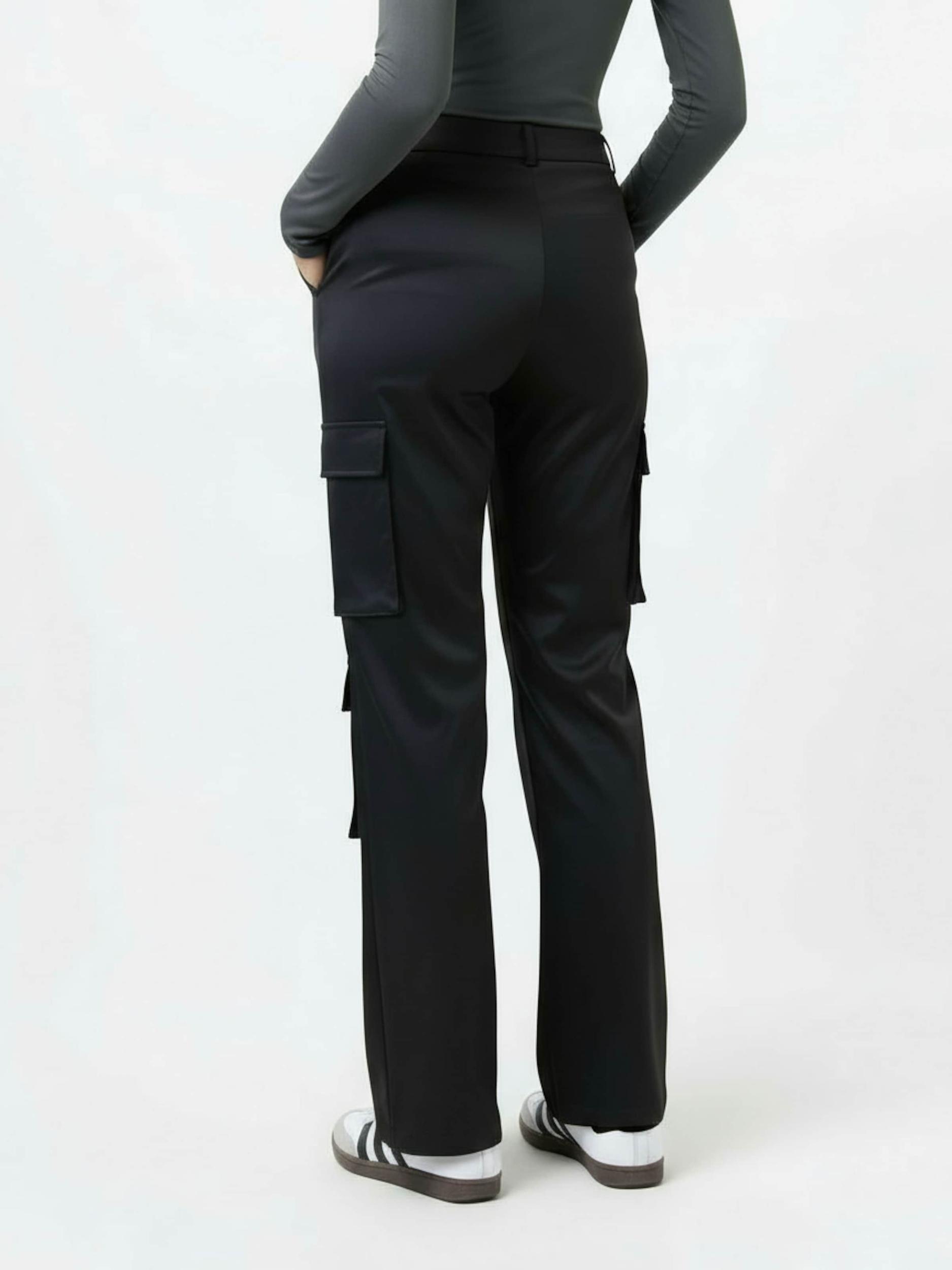 studioselect Cargo hlače 'Lotte' crna