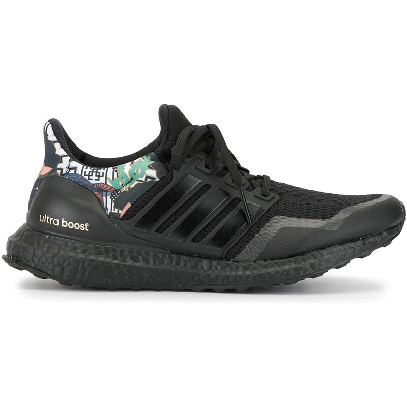 Ultra boost cheap dna black