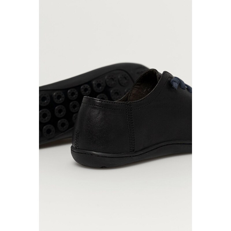 Kožne cipele Camper boja: crna