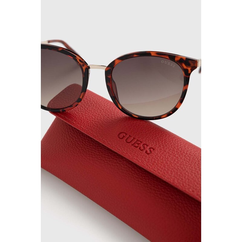 Sunčane naočale Guess boja: crvena