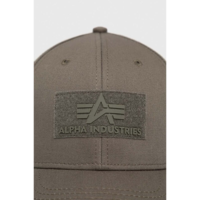Pamučna kapa Alpha Industries boja: zelena, s aplikacijom, 168903.257-DarkGreen