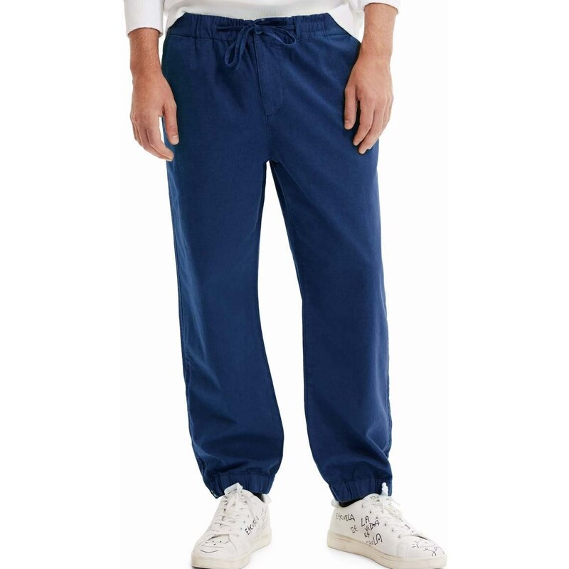 Pamučne hlače Desigual boja: tamno plava