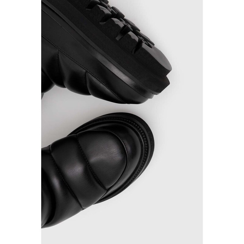 Kožne cipele za snijeg AllSaints Alba Alpine boja: crna, WF598Z