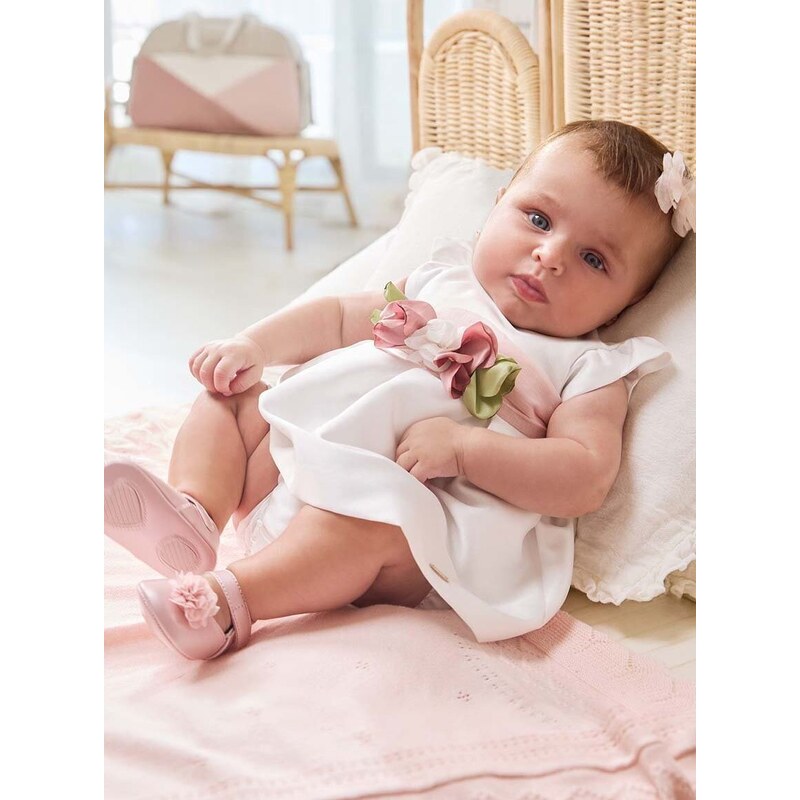 Haljina za bebe Mayoral Newborn boja: bež, mini, širi se prema dolje