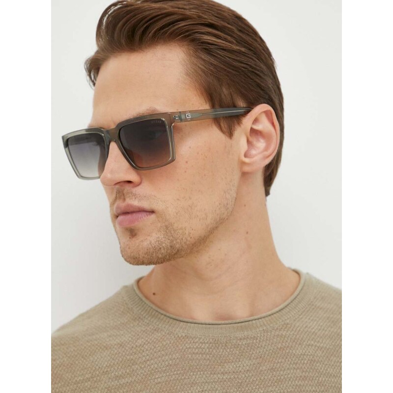 Sunčane naočale Guess za muškarce, boja: siva, GU00084_5893P