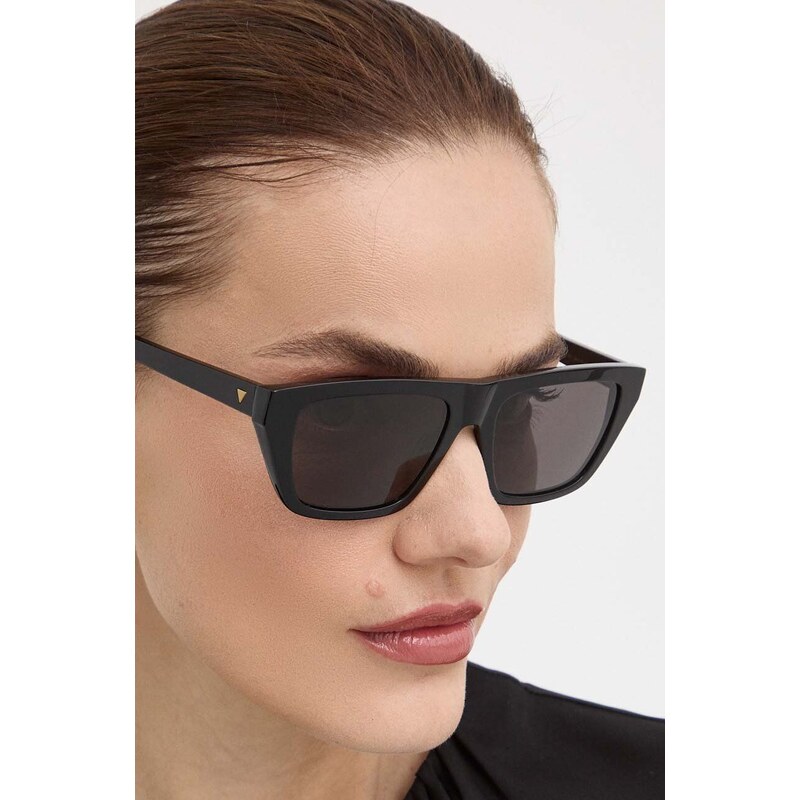 Sunčane naočale Bottega Veneta za žene, boja: crna, BV1291S