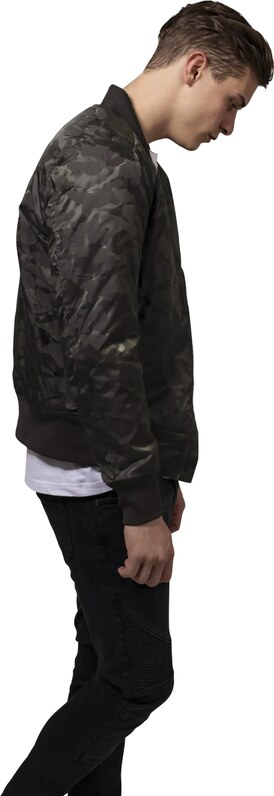 Urban Classics Prijelazna jakna maslinasta / tamno zelena