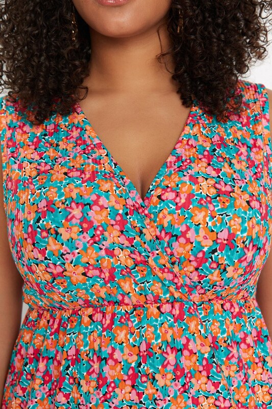 Trendyol krivulja Raznobojna A-linija cvjetni uzorak pletena haljina