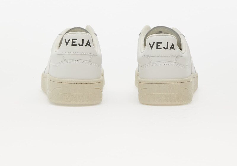 Veja V-90 Extra White