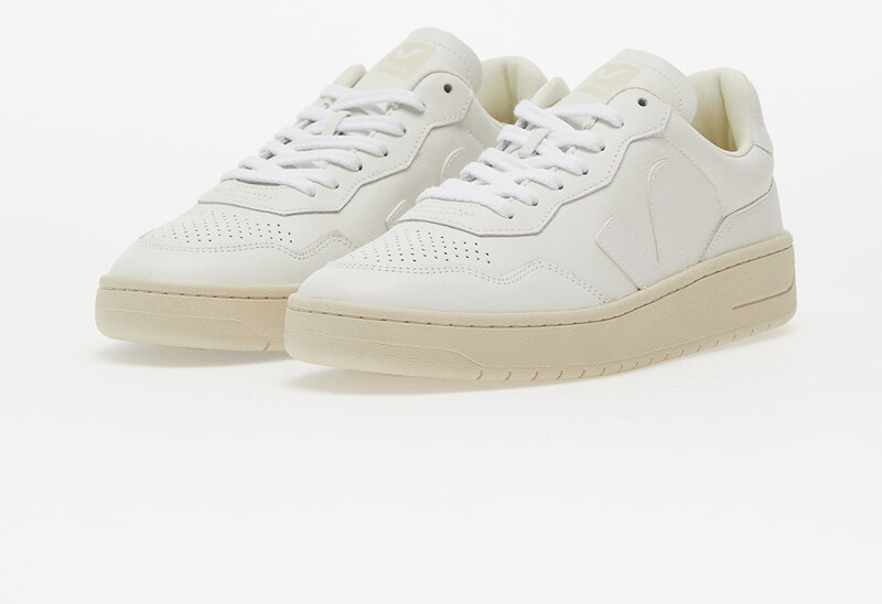 Veja V-90 Extra White