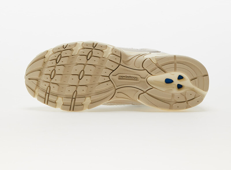 New Balance 530 Beige