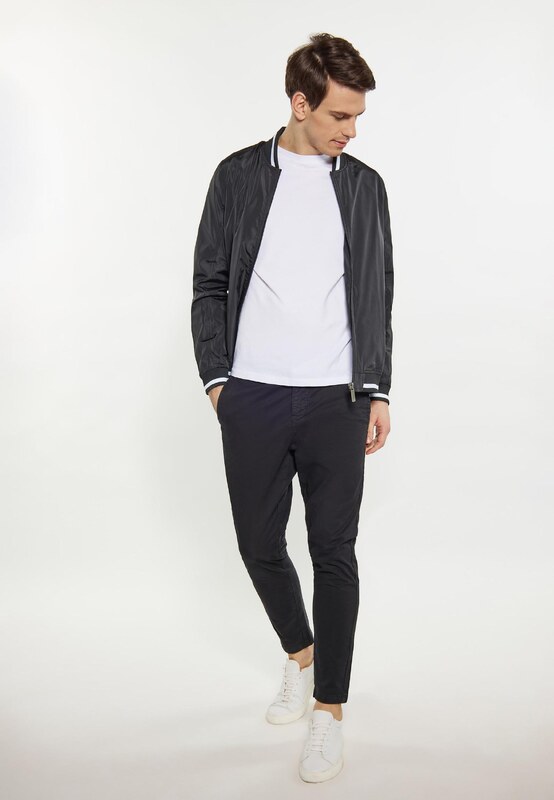 Mo ATHLSR Prijelazna jakna crna / bijela