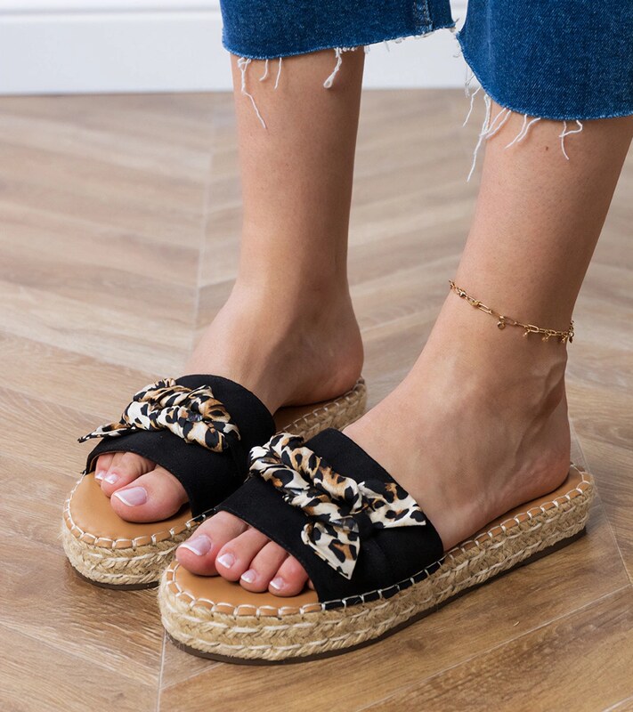 Gemre Black espadrille flip-flops with a bow Kartis