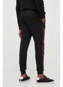 Homewear pamučne hlače HUGO boja: crna, s aplikacijom