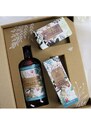 Set: sapun, krema za ruke i gel za tuširanje The English Soap Company Jasmine and Wild Strawberry 3-pack