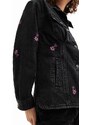 Traper jakna Desigual 23WWED33 WOMAN DENIM TRUCKER JACKET za žene, boja: crna, za prijelazno razdoblje