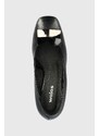 Kožne salonke Wojas boja: crna, s debelom potpeticom, 3509751